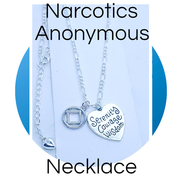 Narcotics Anonymous serenity courage wisdom heart necklace! Free NA goodie bag. - Picture 1 of 5
